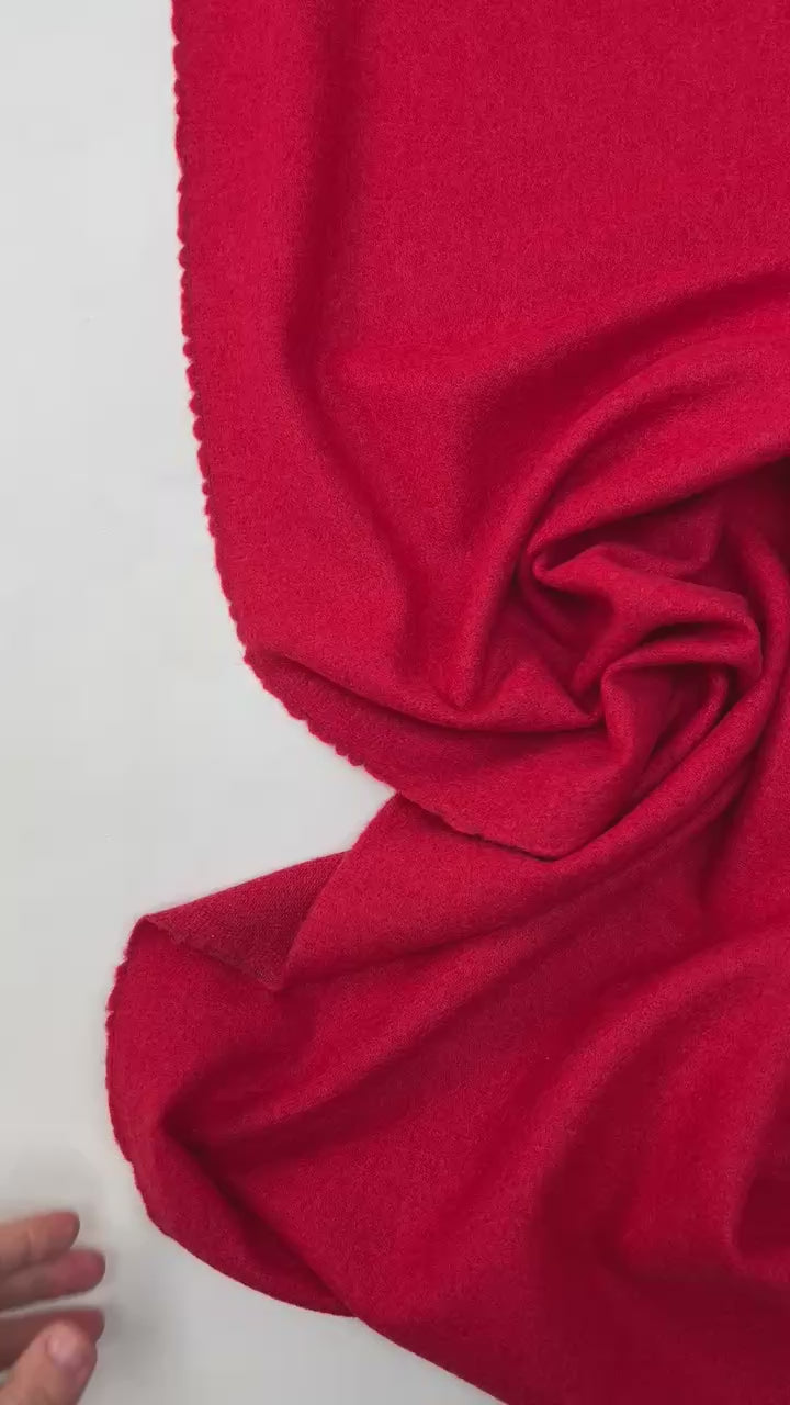 Загрузить видео: video c362bd10-faa5-4fc1-b017-4ff113c655a4