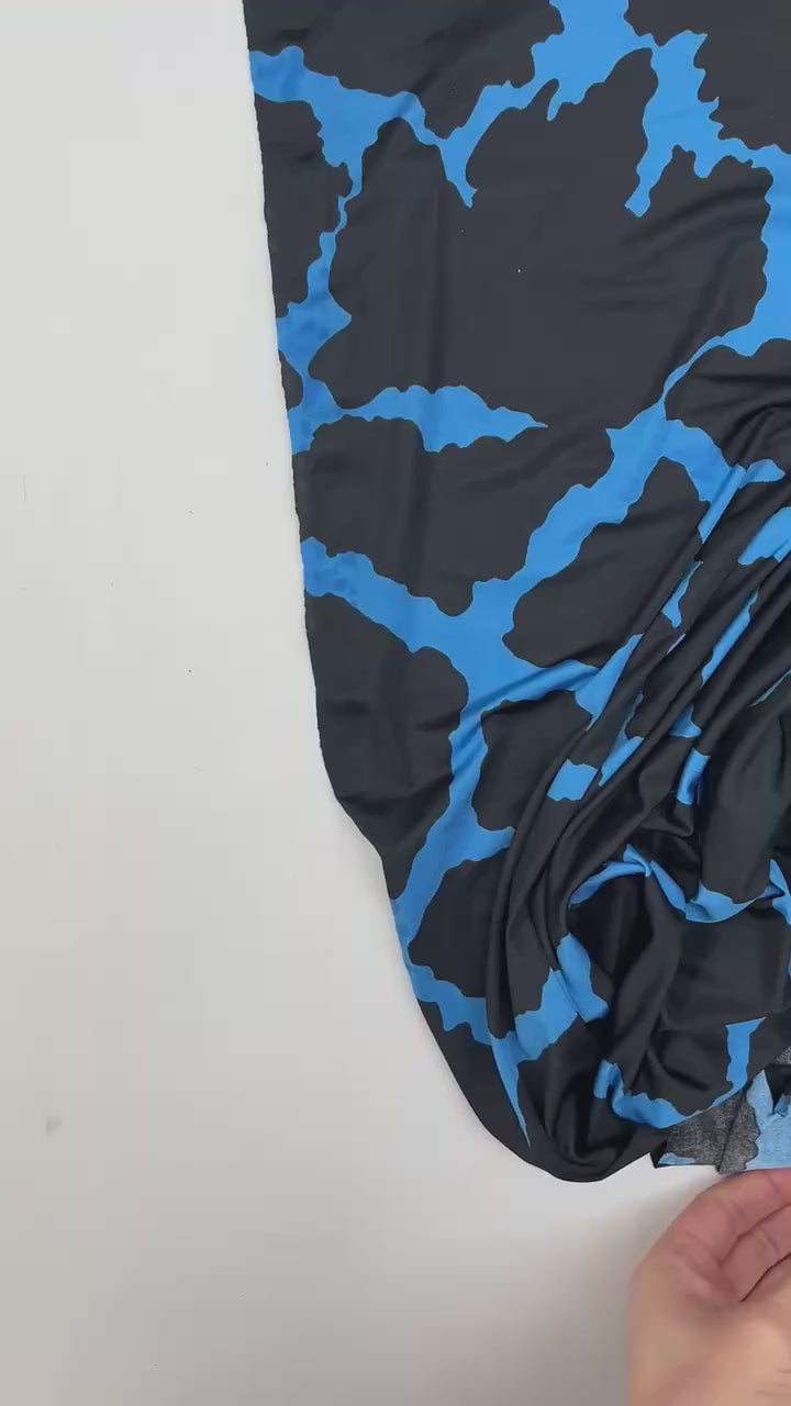 Load video: MP-701 – video 6