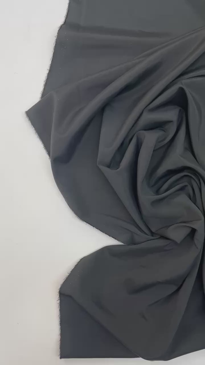 video a5c0a9d2-b6fe-47a1-b64c-7d0238e4689f