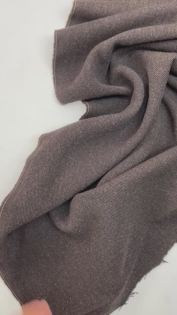 video 894f58bb-2387-4f62-ae11-f9b7c143c55b