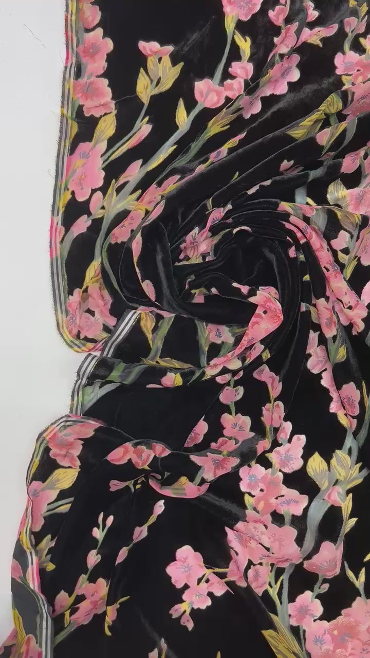 Load video: video 9727eeab-5966-4c1d-9642-f5c5f7a6d4c6