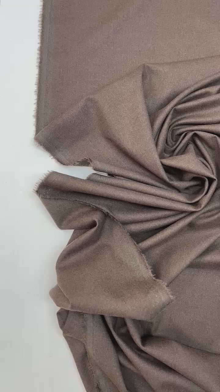 Charger la vidéo : video dddd6722-73b4-48ad-8528-1208b3f6671f