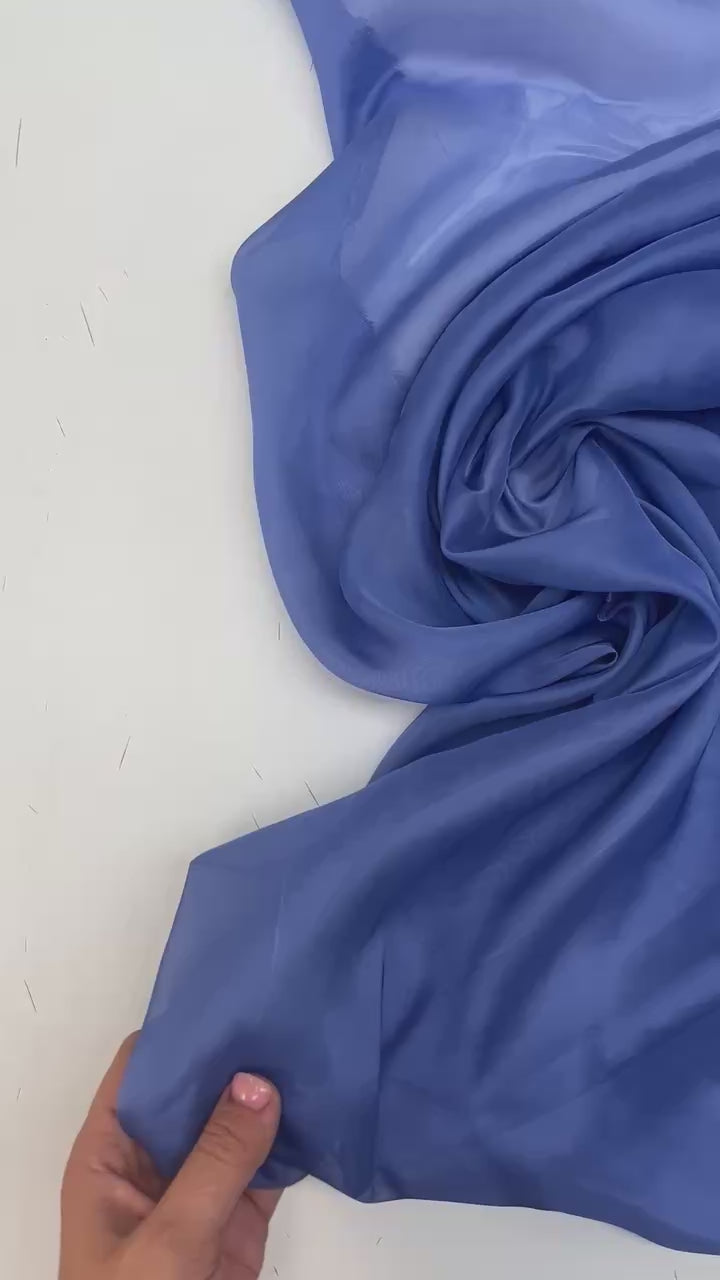 Load video: video 7d3d36fb-b9d5-49d5-890c-f3d928c06312