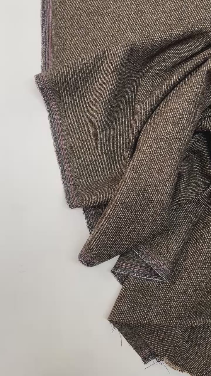 Загрузить видео: video ee39679b-d86a-49a8-a85c-6b6f16ac40f2