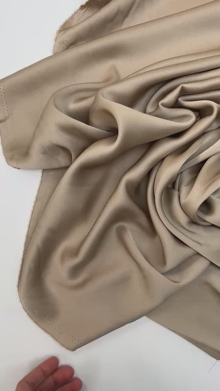 video 62872c81-0b7e-4e61-941e-71ec910e9380