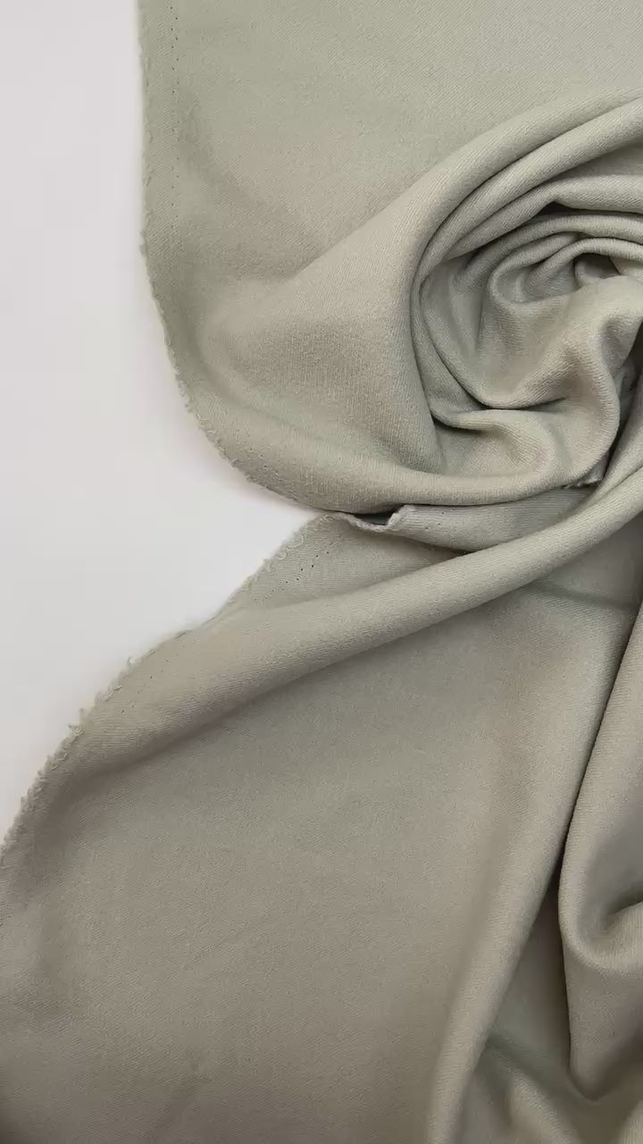 video 2131236d-21b7-4bdb-bcd8-91f27f72e0b6