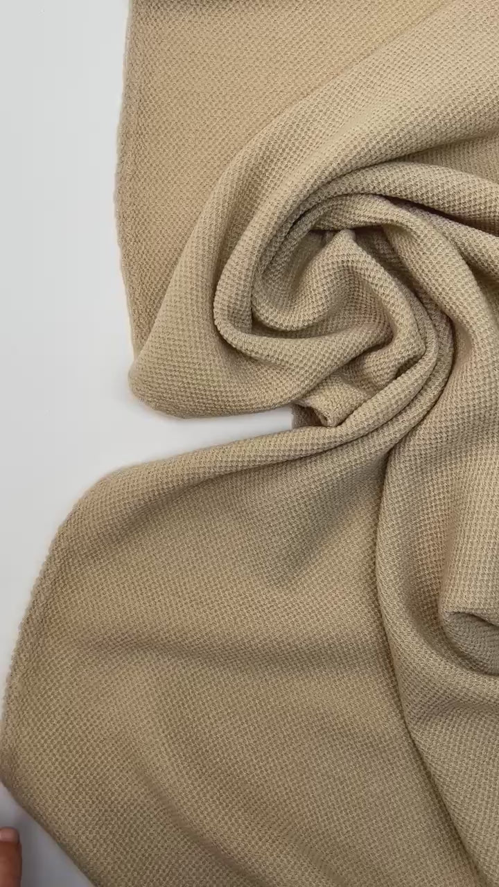 video 2495eee6-e7e3-48cb-9386-3ce0eda07d5e