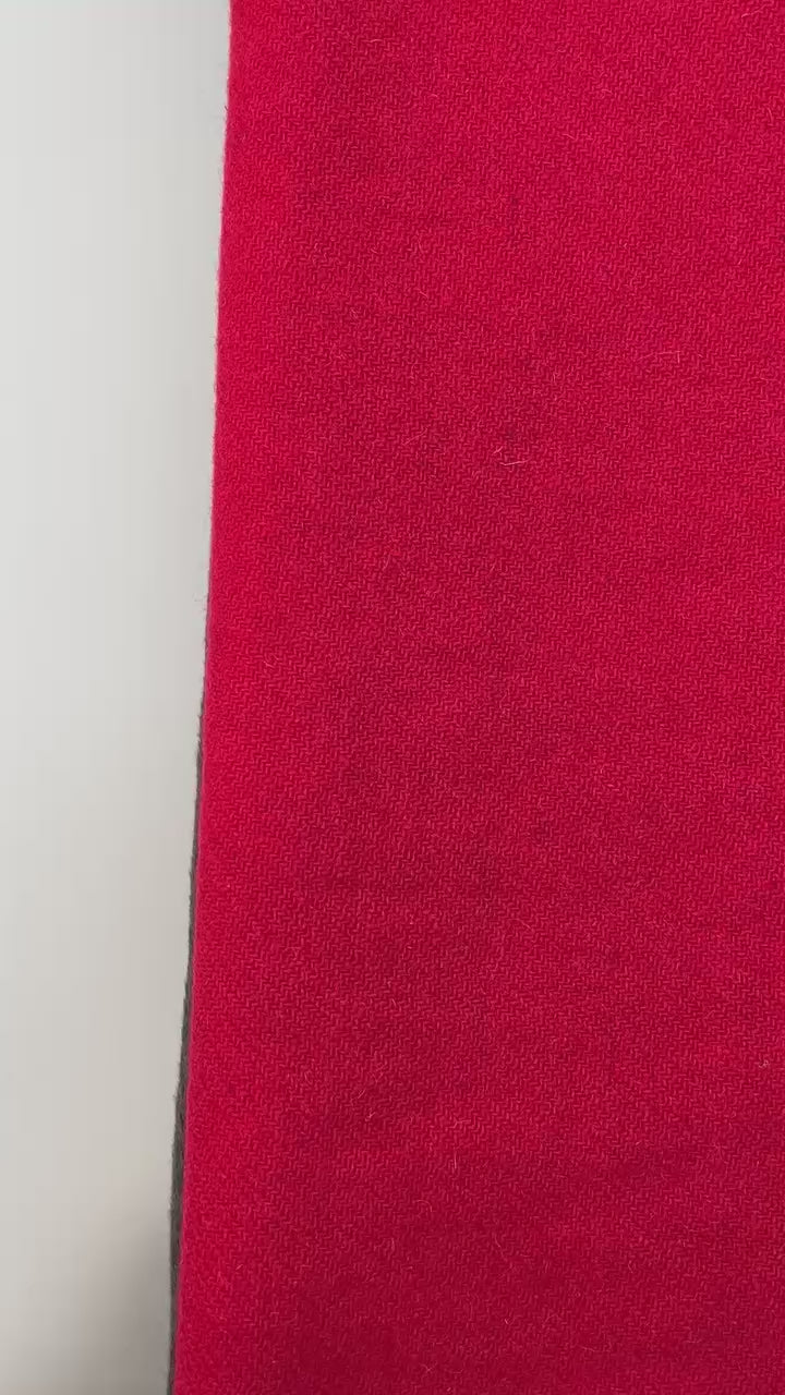 video 01a531ca-11e6-4ebe-a410-2220ee8455c4