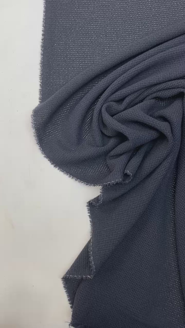 video 329e699a-e893-4e38-81e6-87972227c636