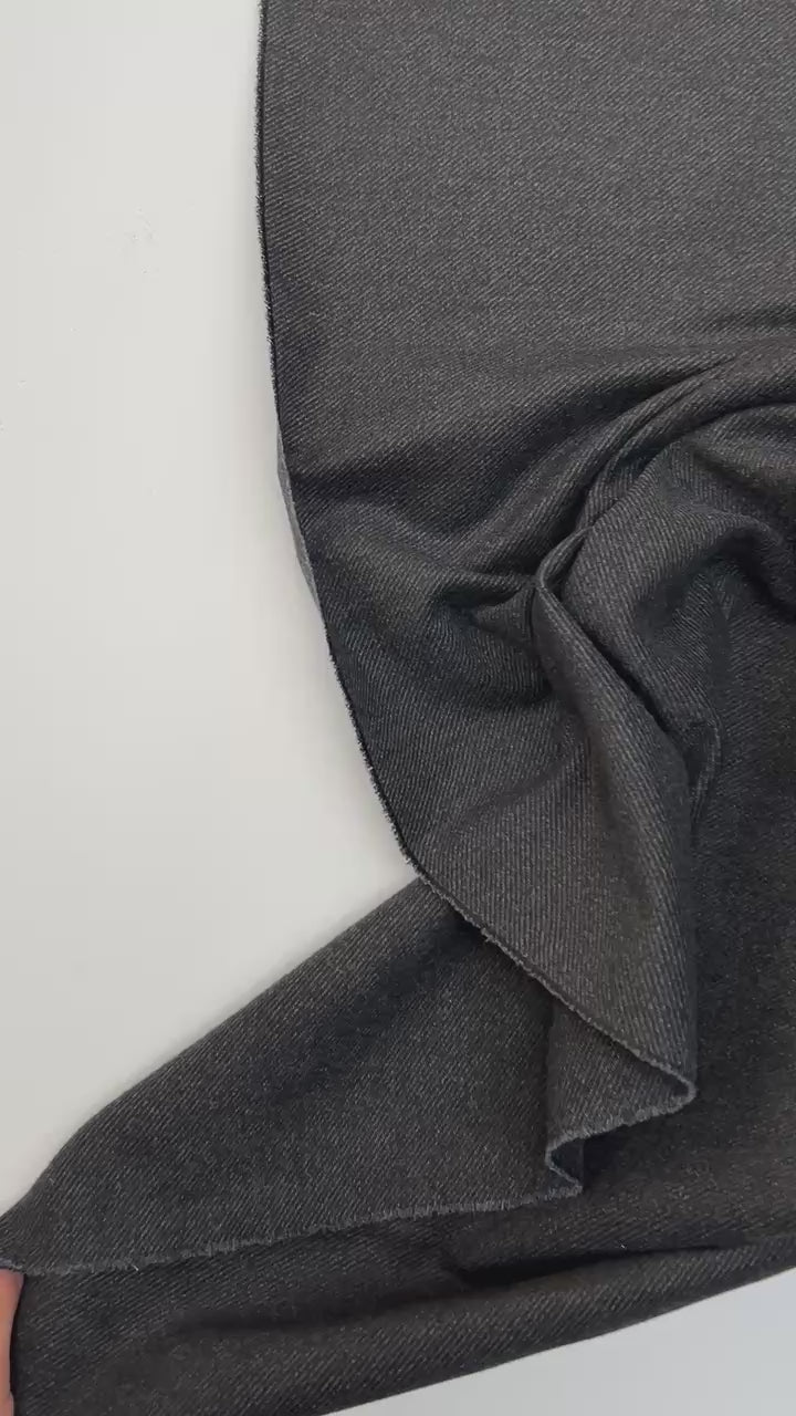 Загрузить видео: video 140a9cf3-4705-4dc3-802a-2288c2dec996