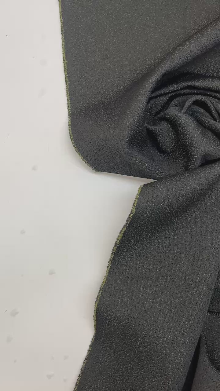 video 45890036-e51a-4b60-81a4-aa876ff8b363