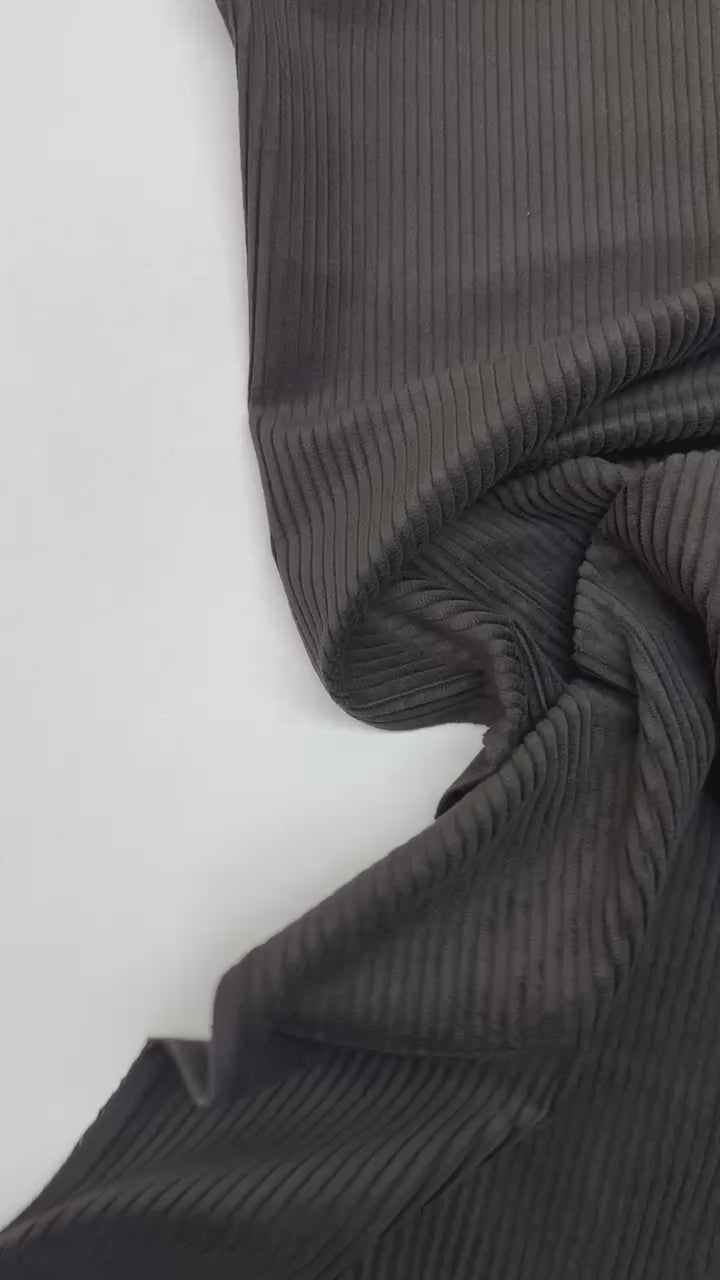 video 23001fe0-c7e0-4f67-aa71-39248c0f6576