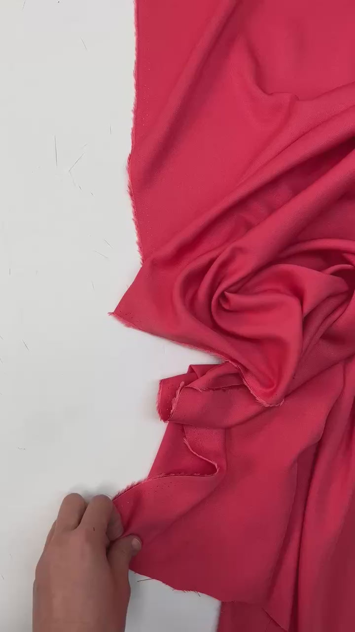 video 0828c53b-e71d-4a46-8610-202705f93f9f