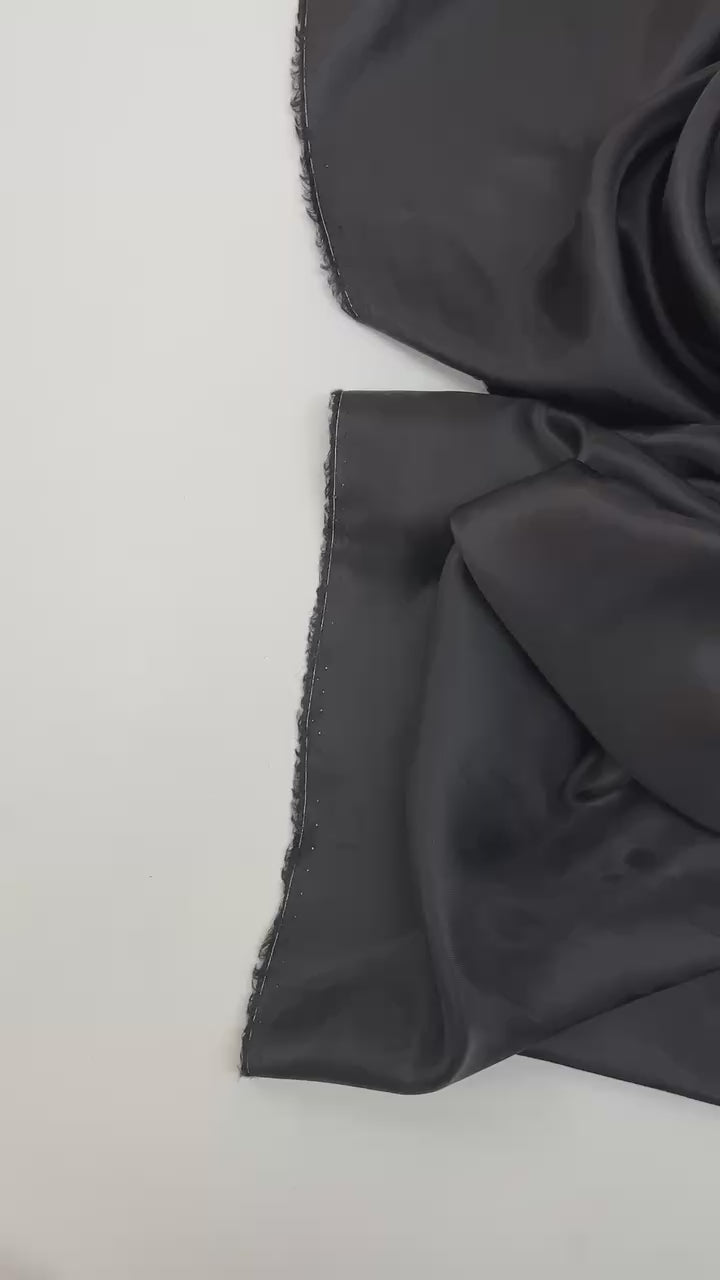 video 3356c87a-de0a-481b-aeb3-02274304a849