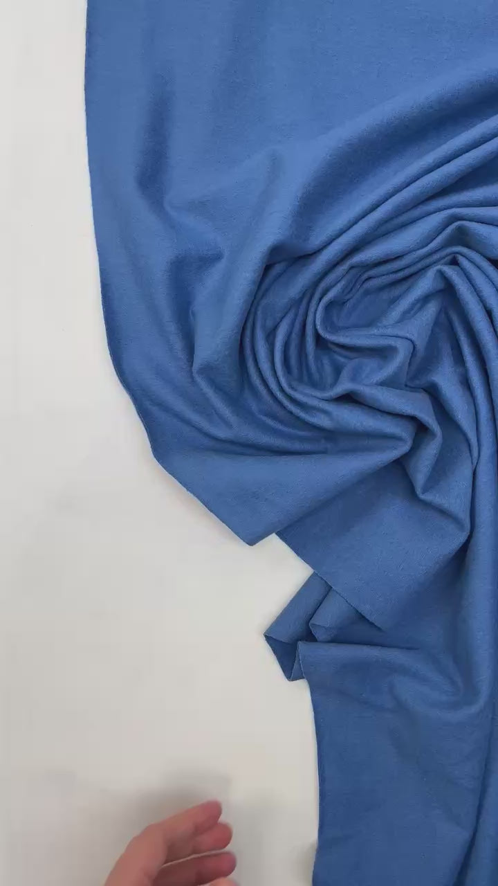 Load video: video a11e4aec-6699-4cad-ac9f-de8dc79f91e4