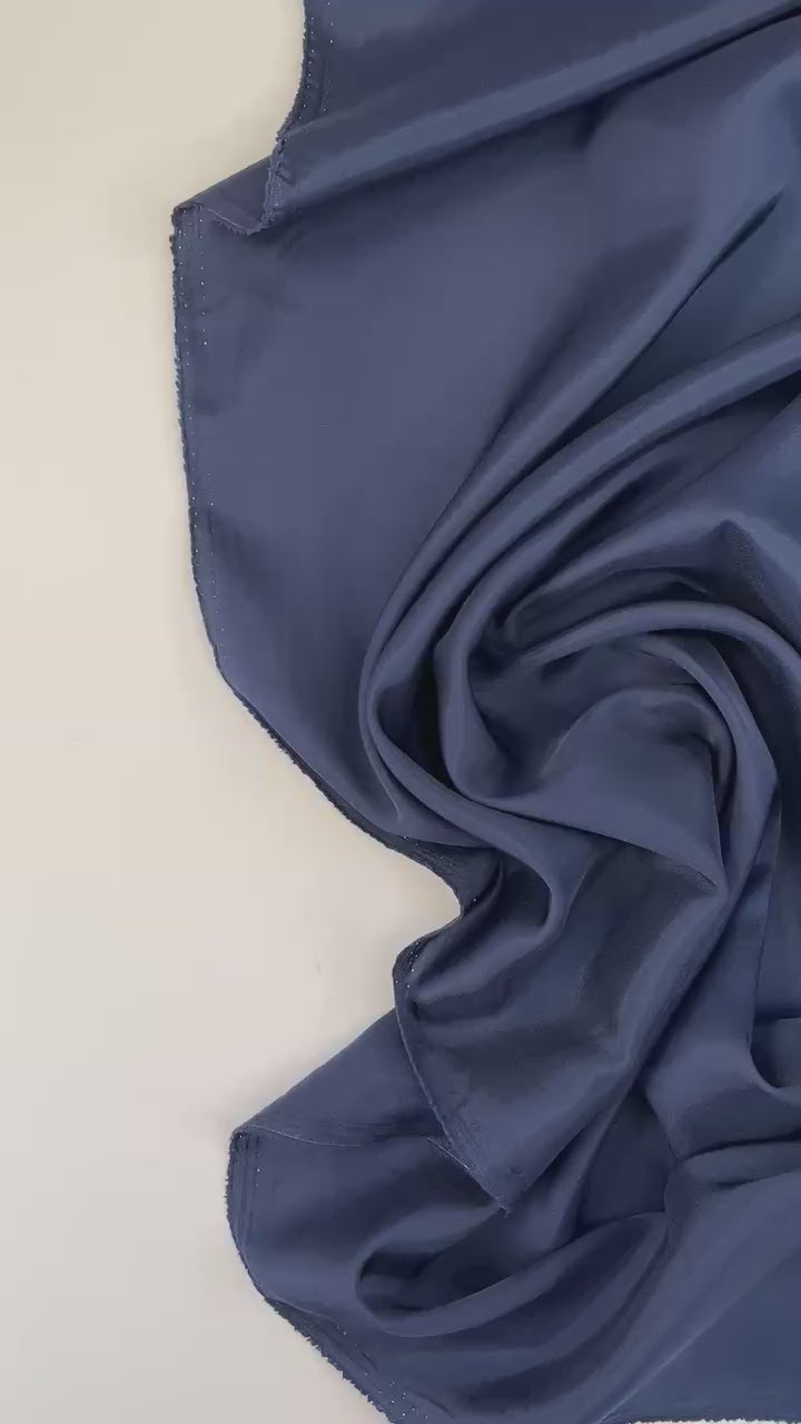 Load video: video 3e500bab-12e7-475b-aad3-3e392ac43680