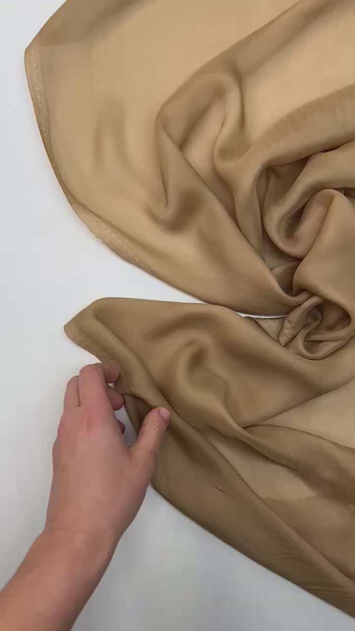 video 7afbe40e-9495-49bf-a70d-f4e896323e11