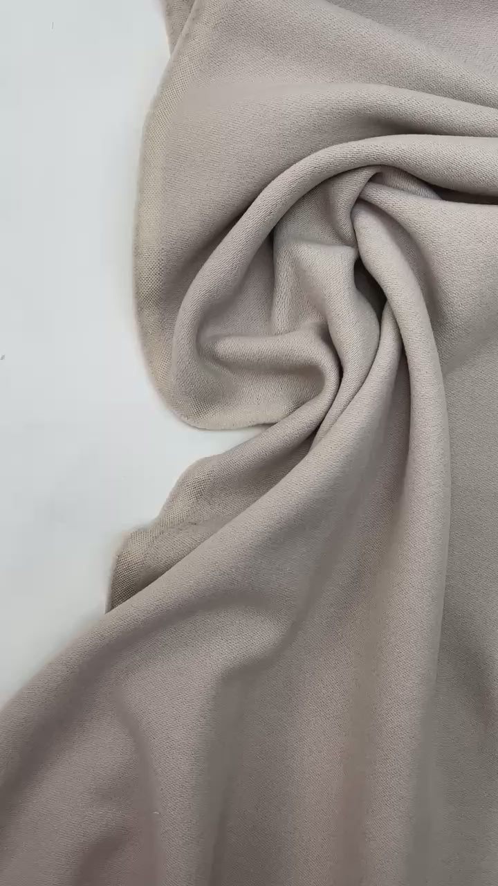 video 26776712-8f4e-4116-8097-16b2c8694d01