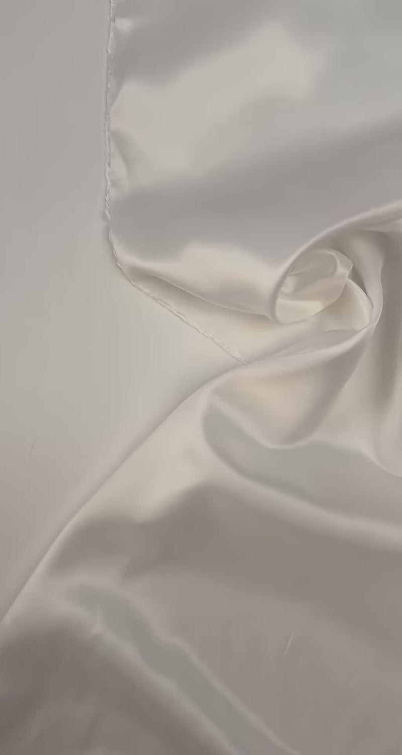 video 60882c3a-8cf9-42a9-a162-b7bdcf35ad82