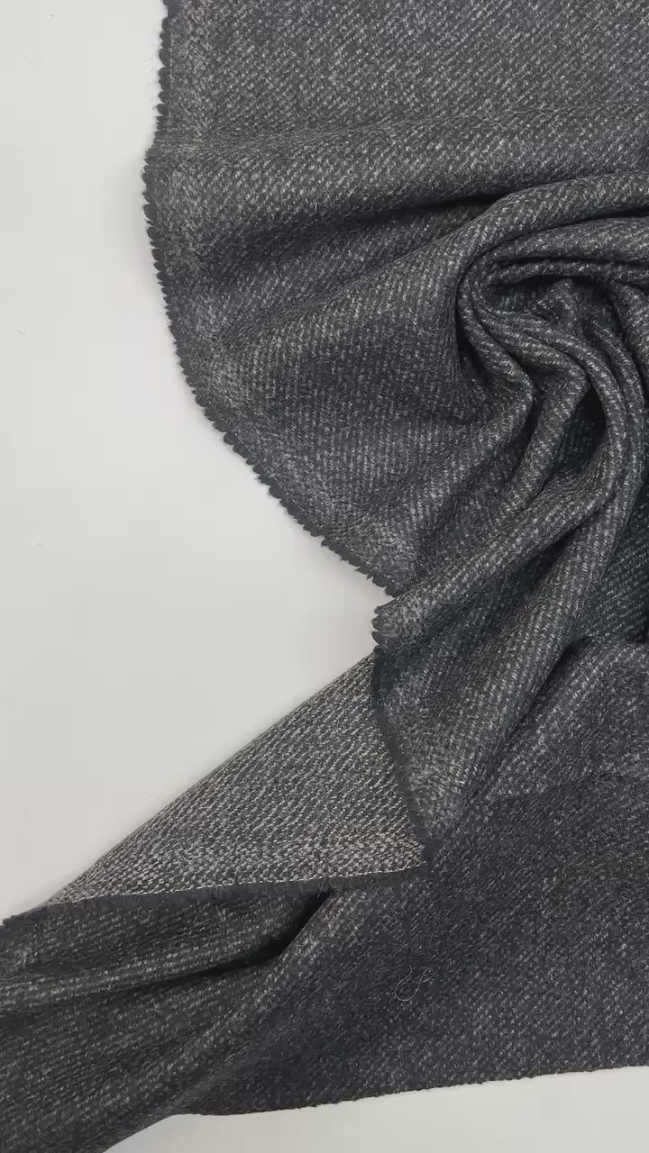 Charger la vidéo : video 5252a1e6-6c1a-459b-ad43-dbc6a79362a4