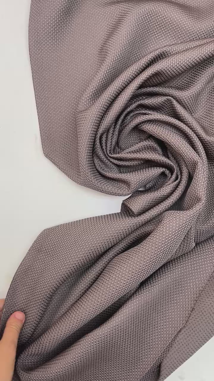 Charger la vidéo : video 1eb96a41-52d2-4740-8ccc-152b81f9ef14