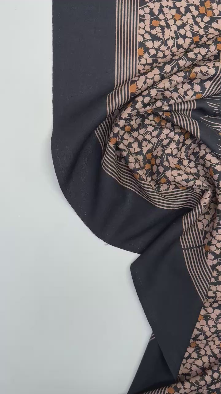 video 1977d1e5-aa95-4e7f-b52d-445f810d045c