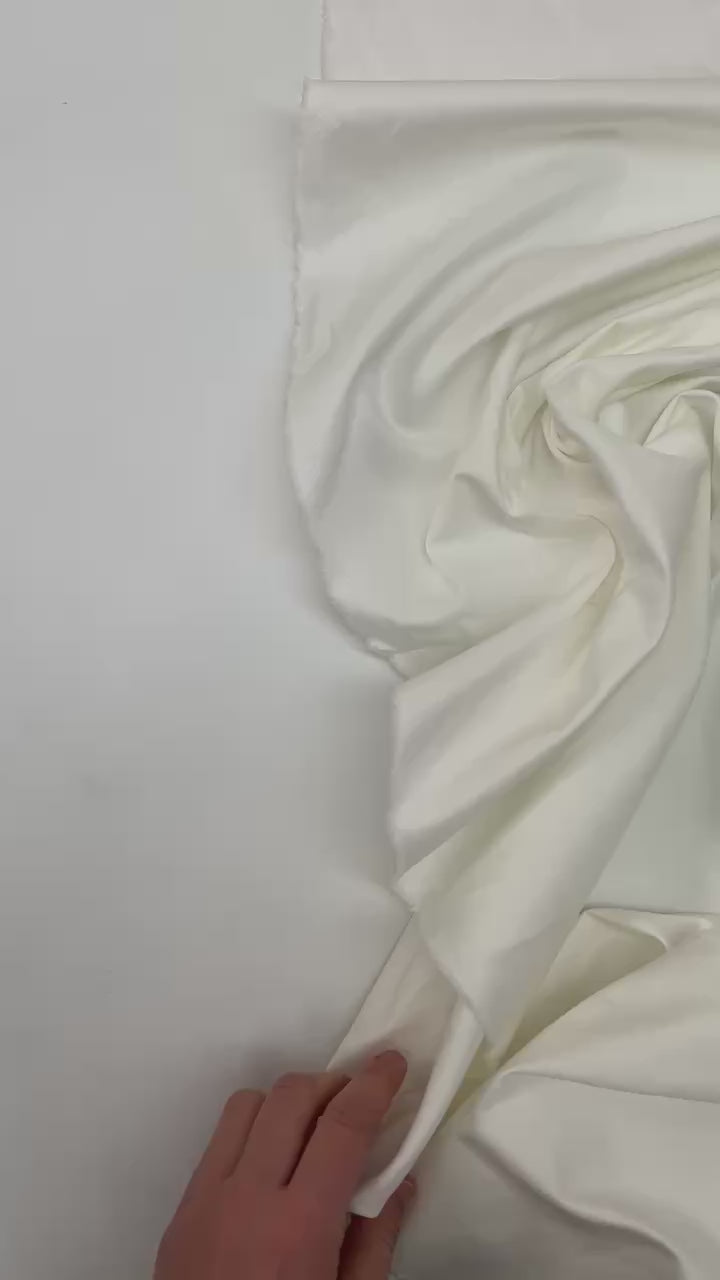 video 2857d544-11a3-4719-9ebd-6c41e52c581f