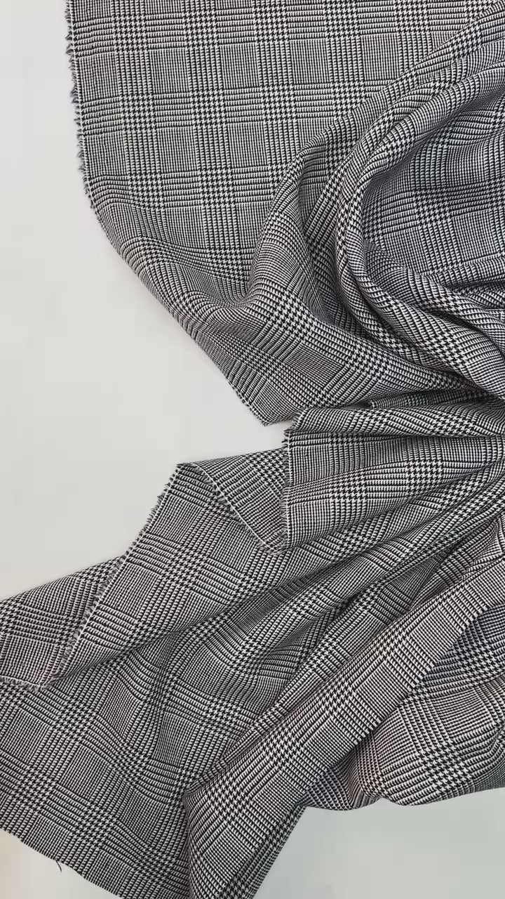 Video laden: video 4ea386a6-b419-4dcc-9467-107703c19cf0