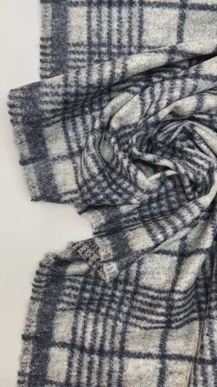 Charger la vidéo : video c651d1c6-4c7c-44f1-a95d-0eb464749397