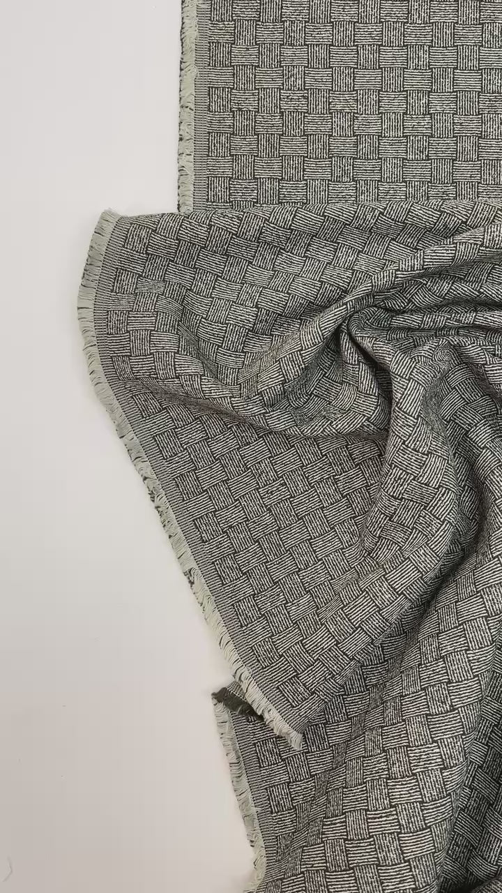 video 2bf0a1ee-b0d1-4a0d-9903-fcd25119b2d8