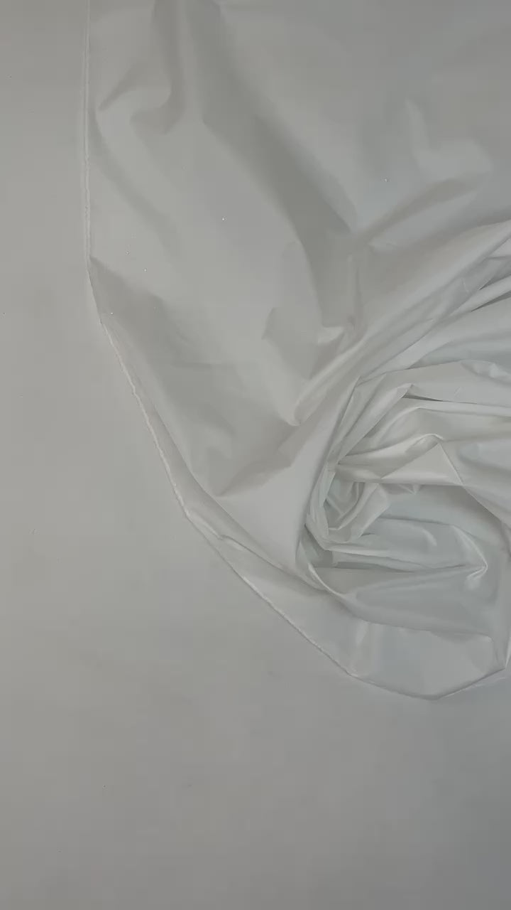 video 211ef6d0-7658-4594-bdb0-f3c9d2460977