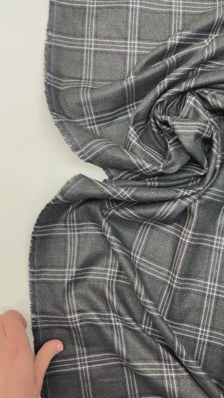 video 7cb08e6a-a2ce-438a-bac9-6a511195b27e