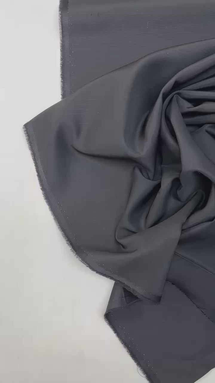 Charger la vidéo : video b6a009b0-614c-46d2-aa75-b77a1bb4fa05