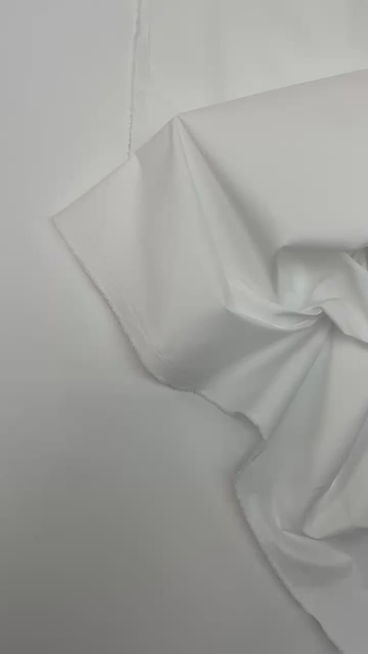 video 0df4eb5f-3f2c-4c21-ad3c-8acbc9e33049