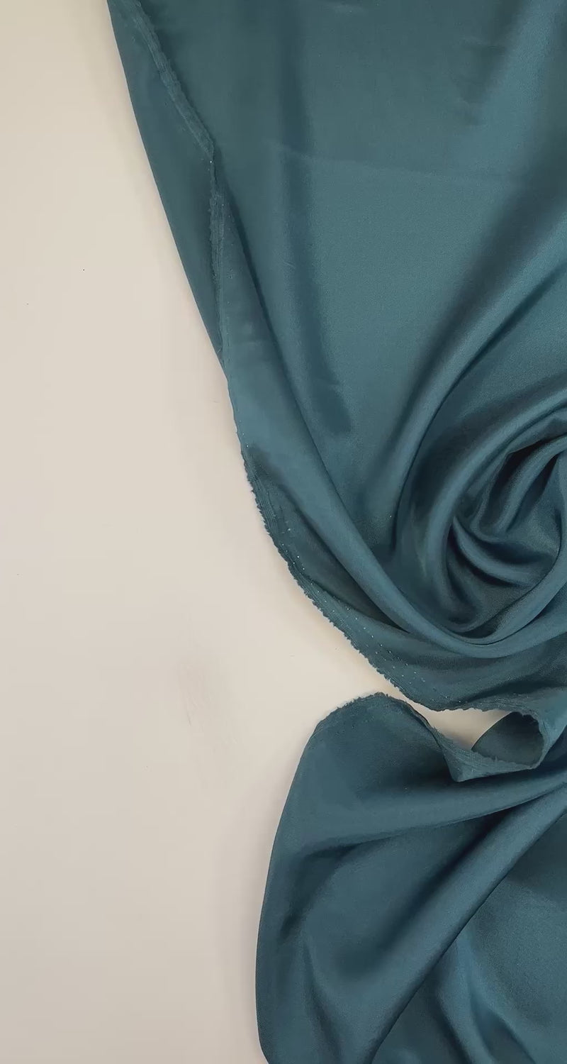 video 6d035a73-98e0-4d07-80e1-f7d581532eda