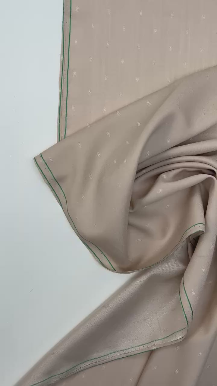 video 83af6827-95d1-45c3-b4d5-0b006f4efea9