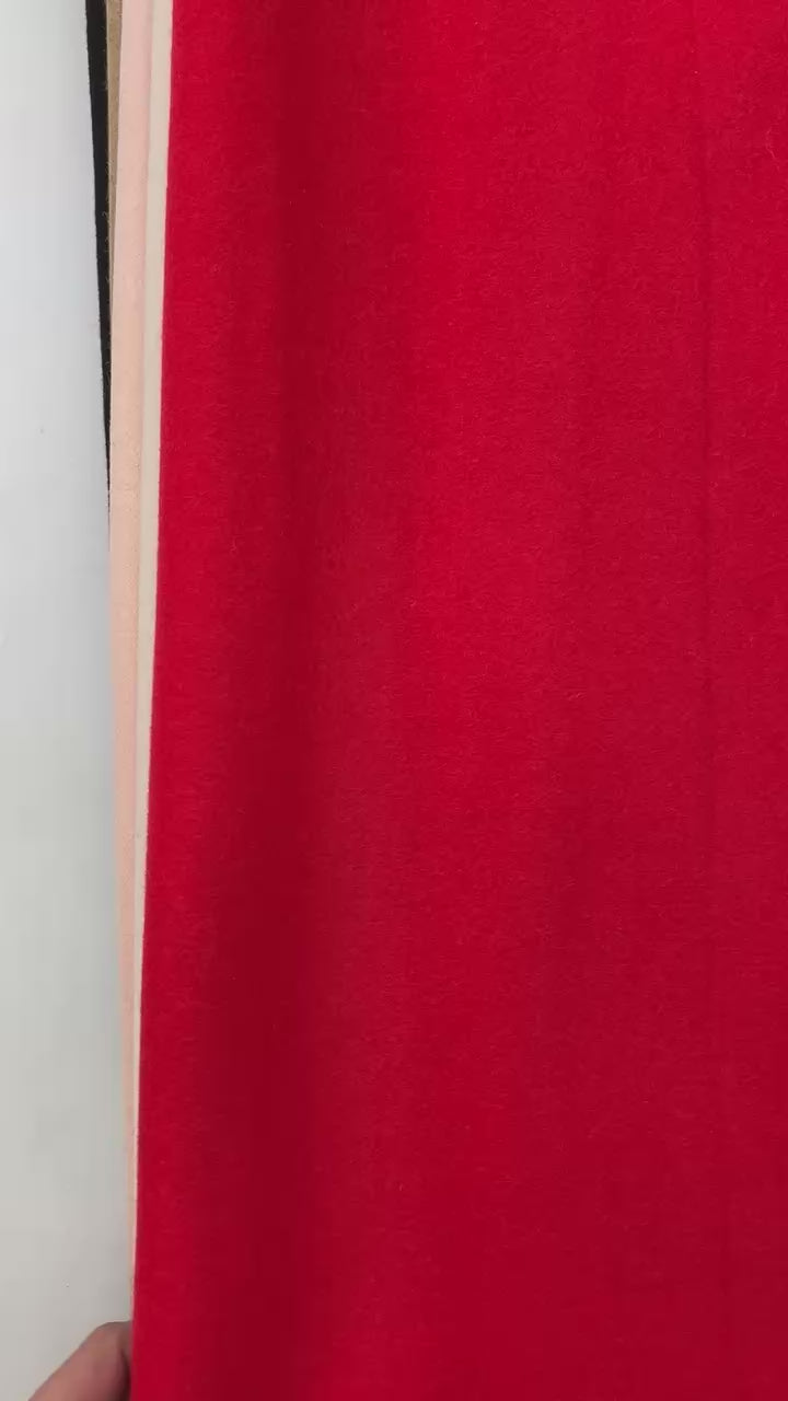 Charger la vidéo : video 0fe4a9dd-857a-4f2a-a923-a5989ba90a9e