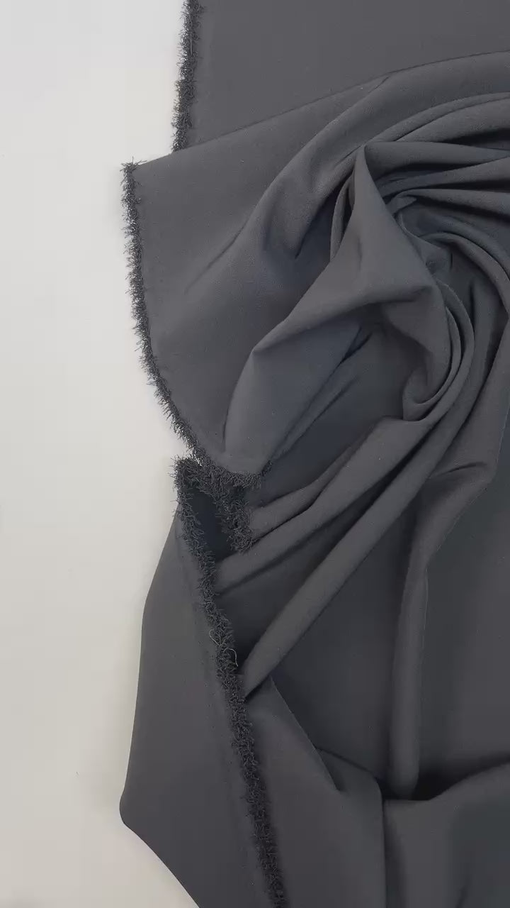 Load video: video 9b4f7f4a-3640-4d3b-bd5f-cc8088caf8ea