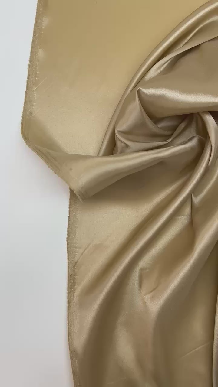 video 1f6af531-60d9-4d8e-b528-108b0645765b