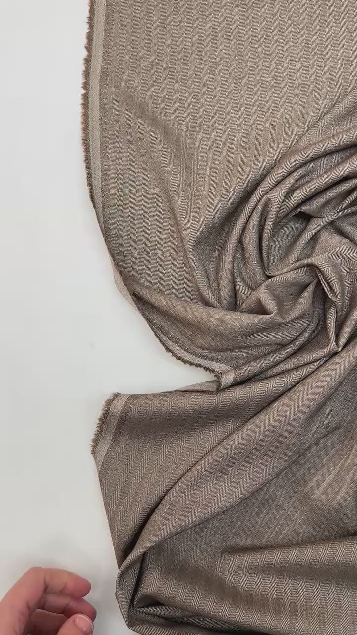 加载视频：video b33607fa-f1d8-48ec-b43f-4f2af889493e