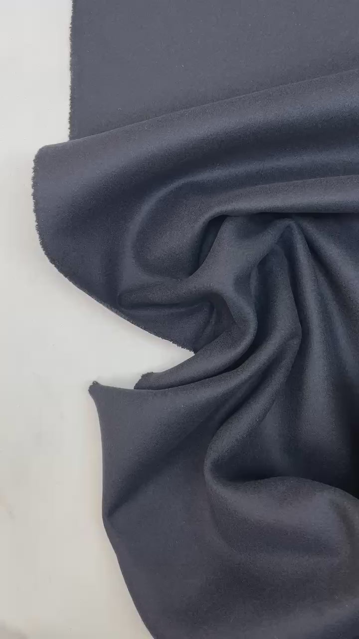 加载视频：video ea950262-719a-4fa7-b235-611b4b008c7d