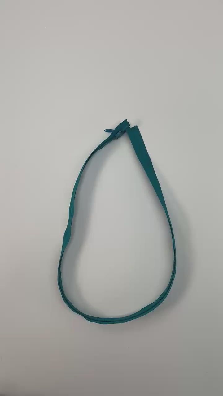 Charger la vidéo : video d21999b0-bd7b-4a68-933f-0fd1e11394e0