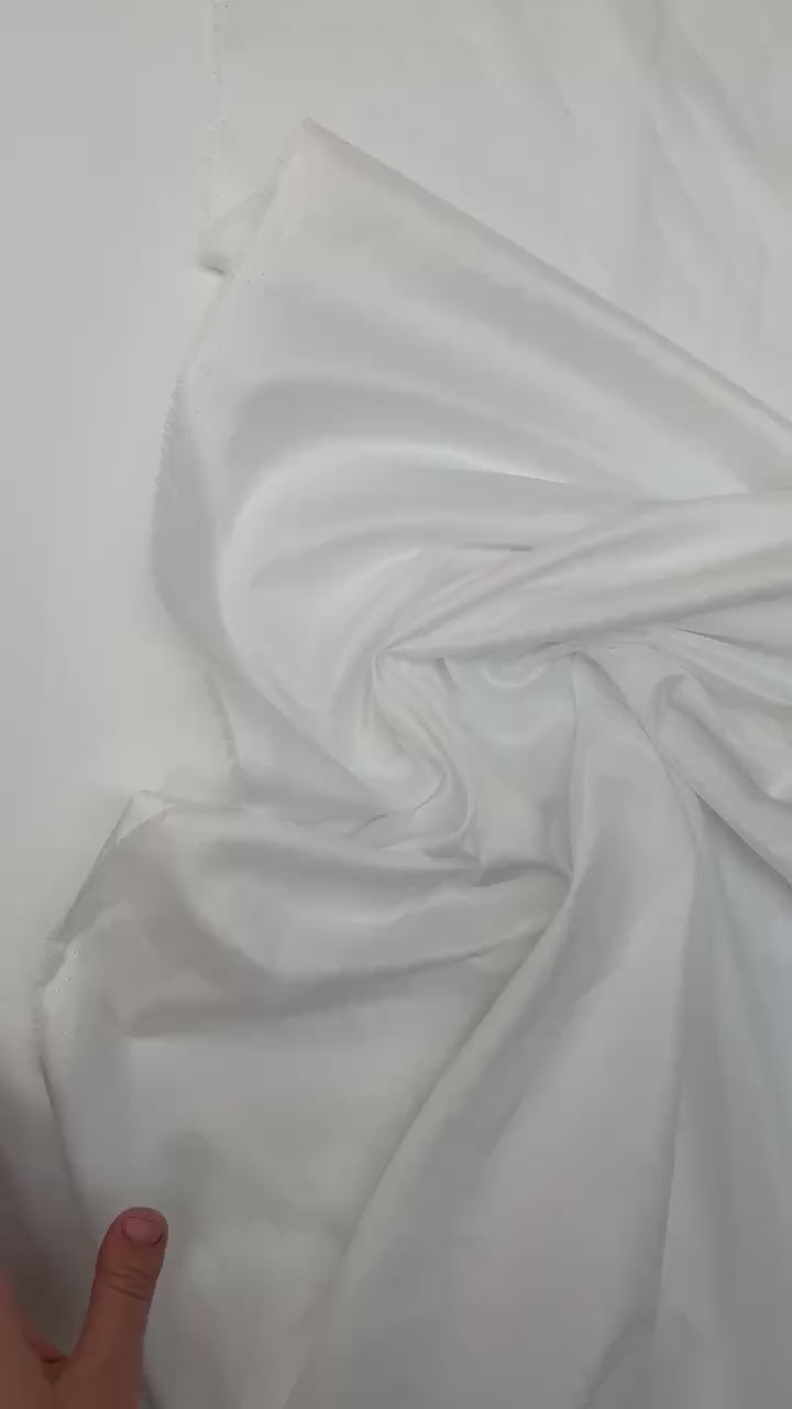 Video laden: video 790e11aa-7f69-4e51-87fb-7f0cb8637446