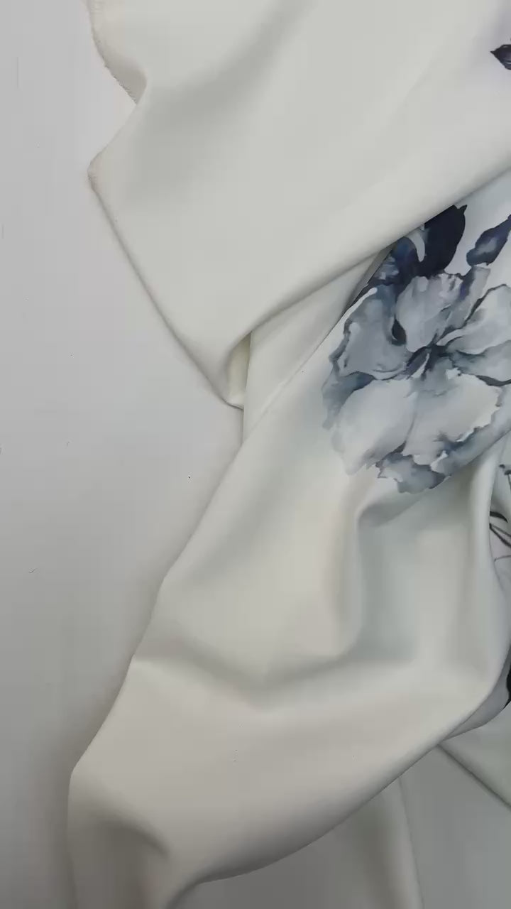 Charger la vidéo : video 6e1e429e-ecc6-4931-bc57-716ec97552d5