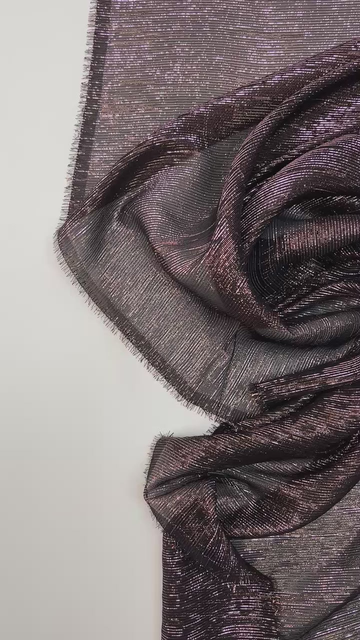 Load video: video b8229207-3fb2-4cb8-9965-9e9d305e3841