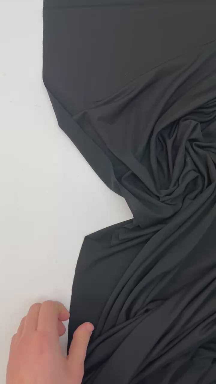 video 12bc811e-20dc-4276-b1c1-6f6e9b3dafc2