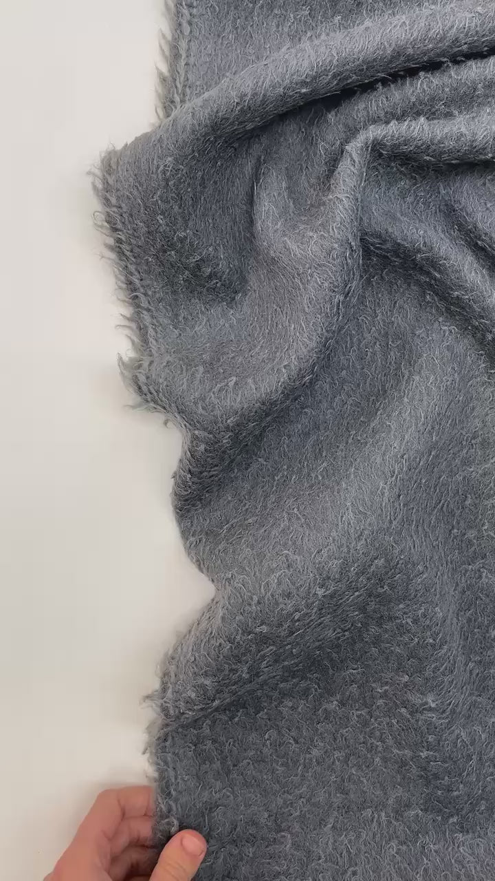 Charger la vidéo : video 55f4fc41-7680-4baf-8d50-f84d2f61ed36