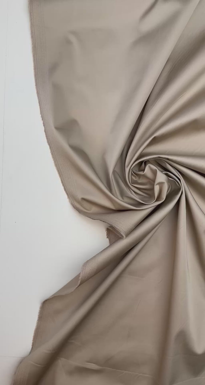 video 1a5af57e-e752-4b4b-af3c-9c4005523b2f