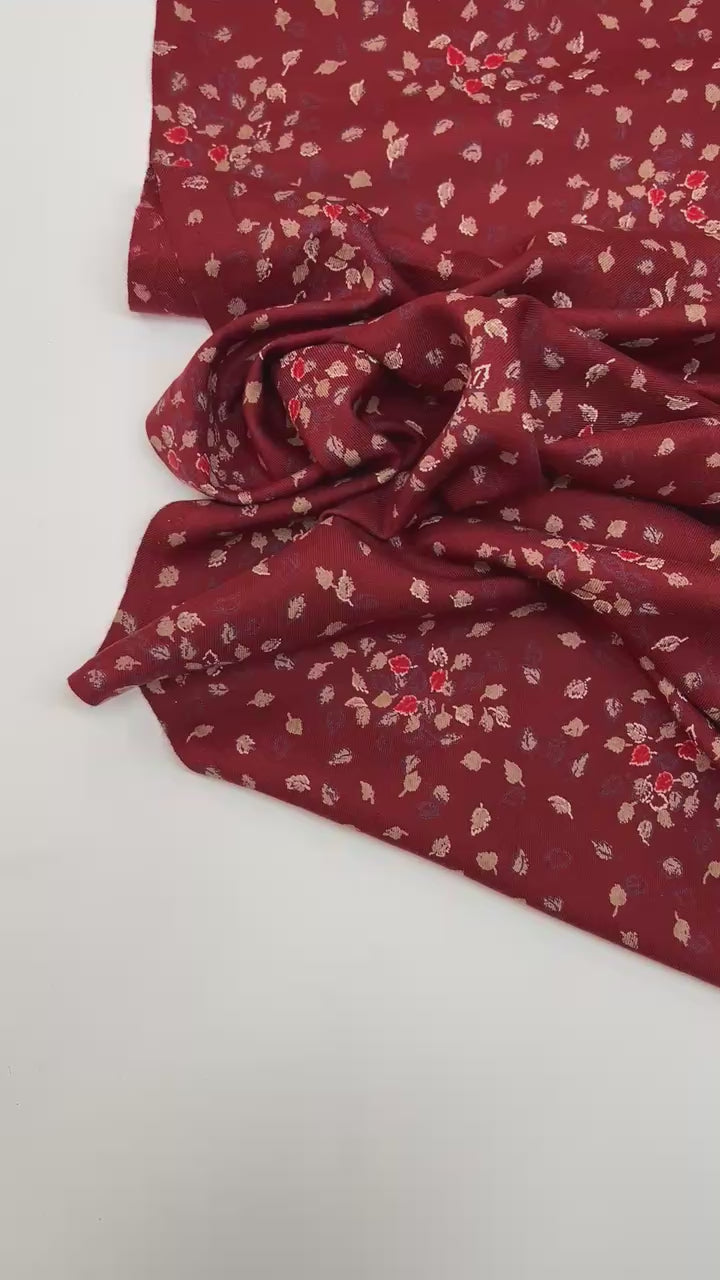 Load video: video 7c69d0e4-cdc5-4da1-ba15-80e933a13dc8