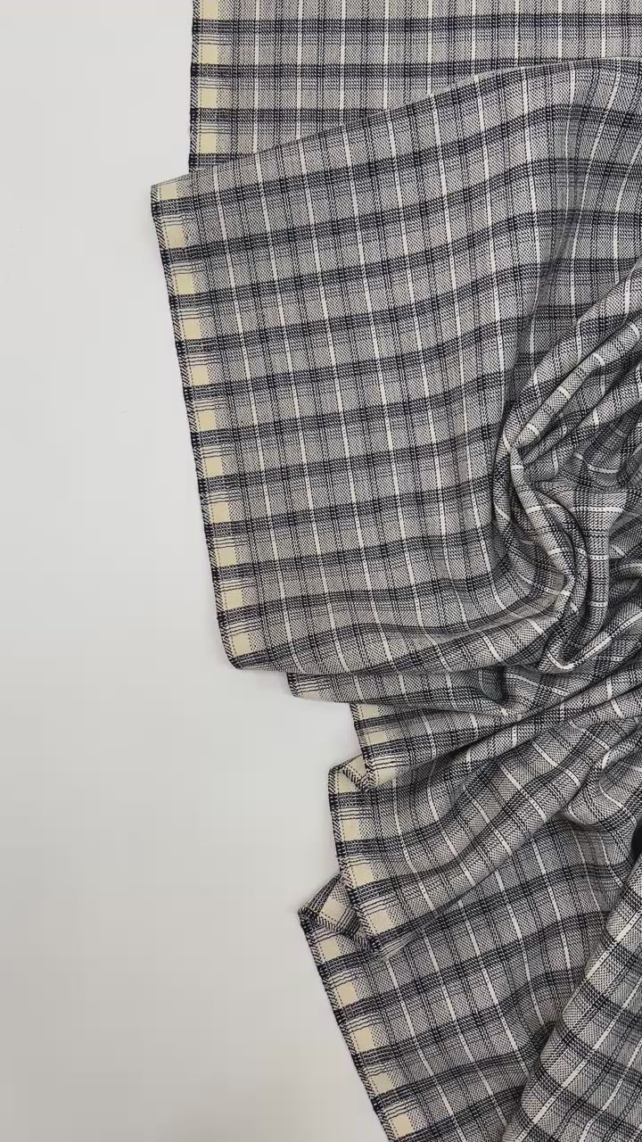 video 532c1ee1-8a9c-46a8-bd1e-6077fbc32d40